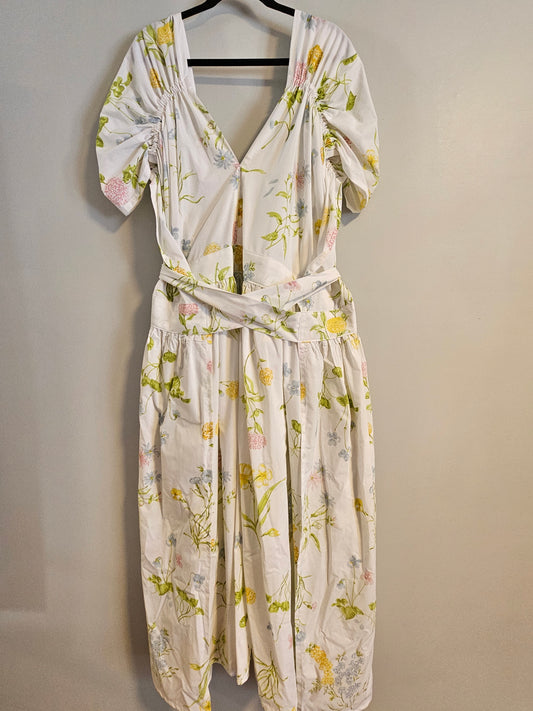 Sz 4 Big Florals on White