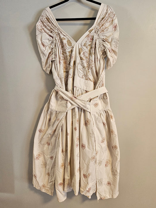 Sz 4 Muted Florals on Cream