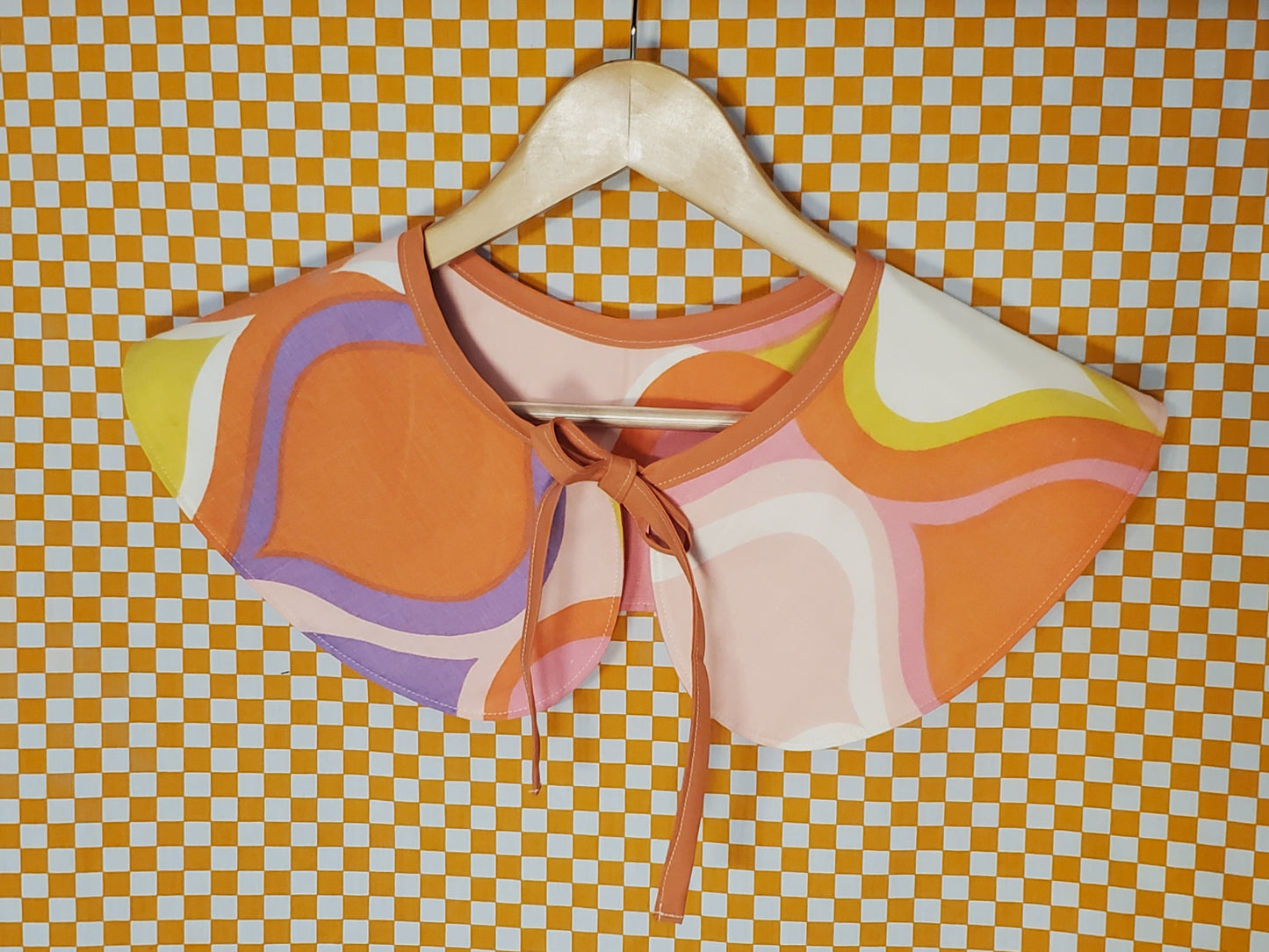 Trippy Collar