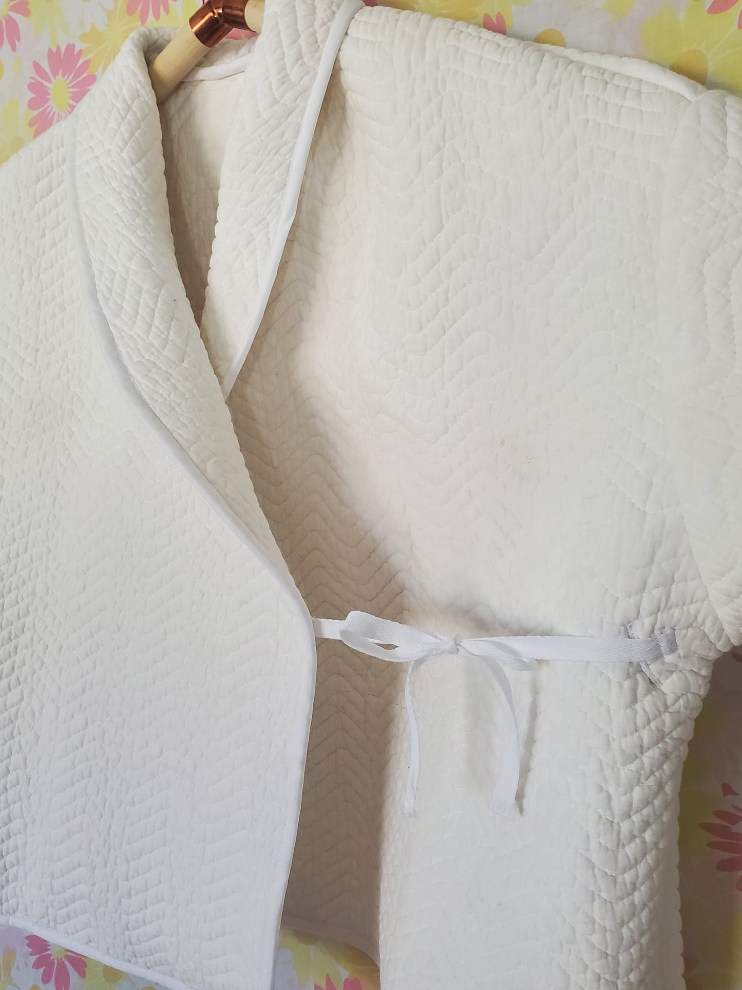 XL - White Quilt Coat