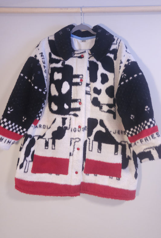 XL - Cow Coat
