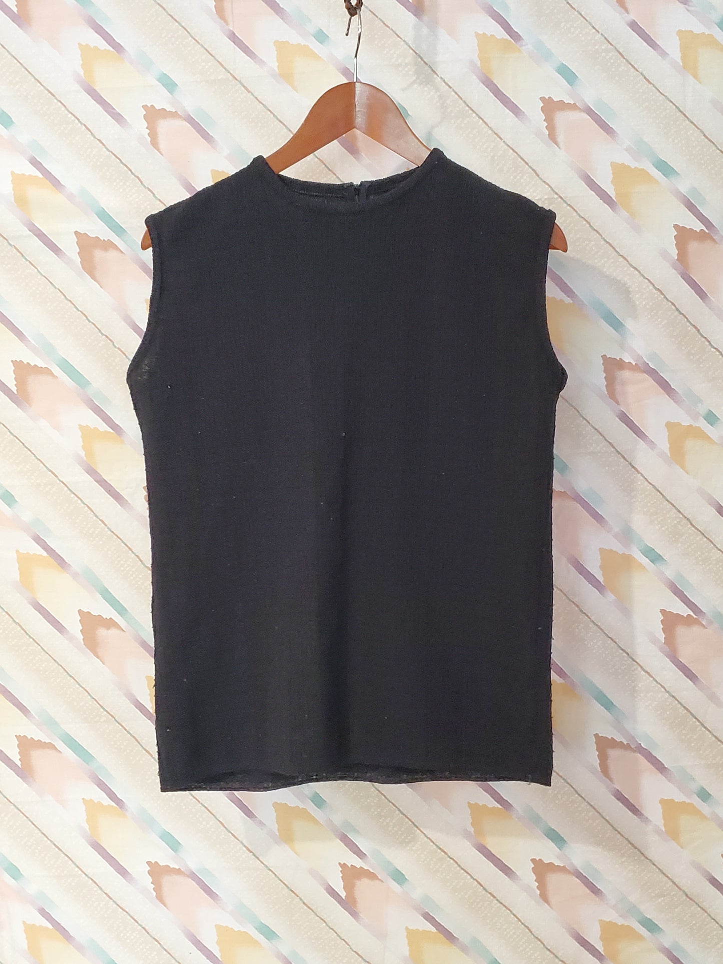 Black Sleeveless Shirt